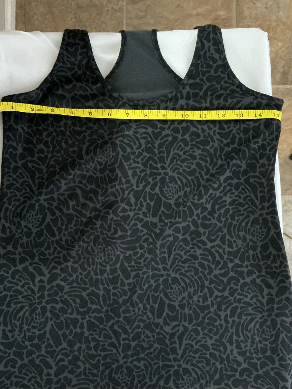 Lululemon Tank Top Approx Size L/XL | No Built-In Bra | Athletic Workout Top